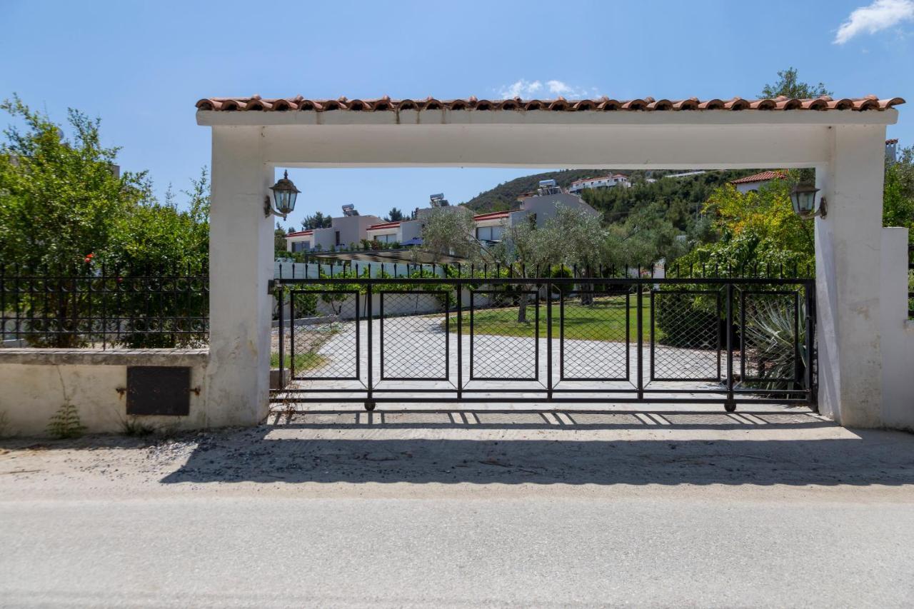 Cielle Epoque Villa Pefkochori Exterior photo